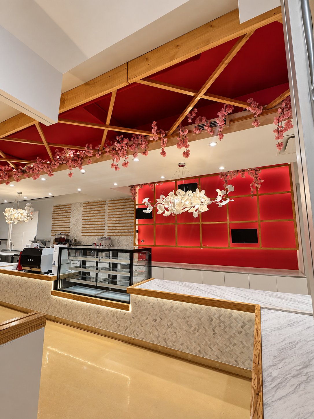 Intérieur du café / Café Interior
