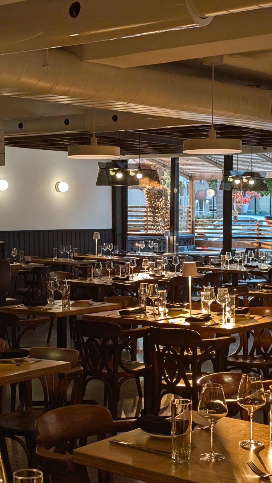 Bistro le Cerf-Volant (apportez votre vin)