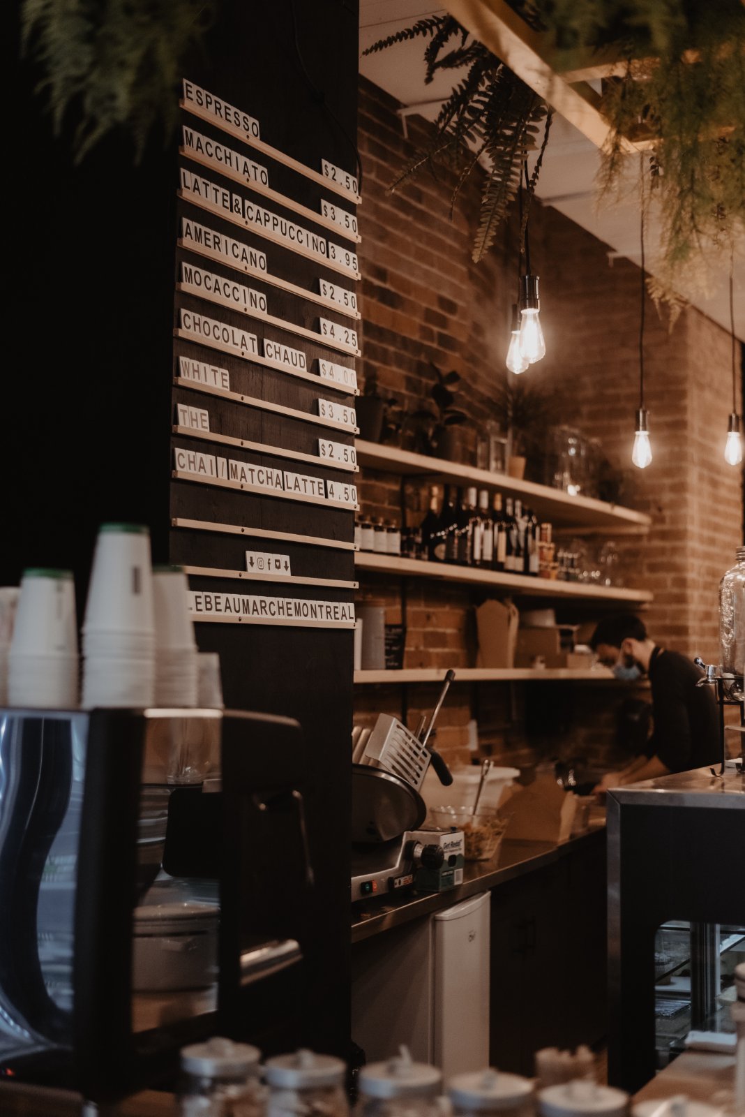 LE BEAU MARCHÉ MONTRÉAL INC.