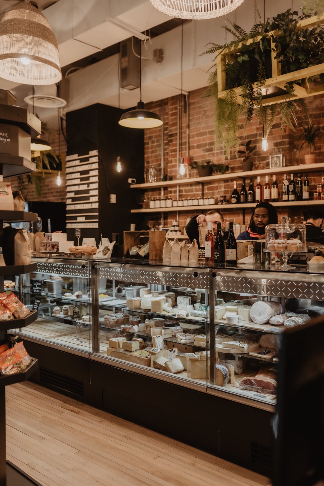 LE BEAU MARCHÉ MONTRÉAL INC.
